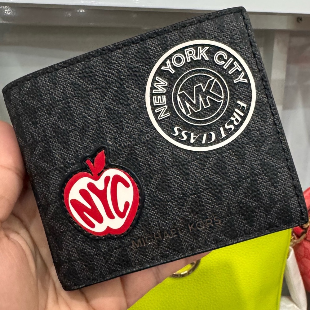 Michael Kors Cooper Embellished Signature Logo Billfold Wallet - Picture 1 of 3